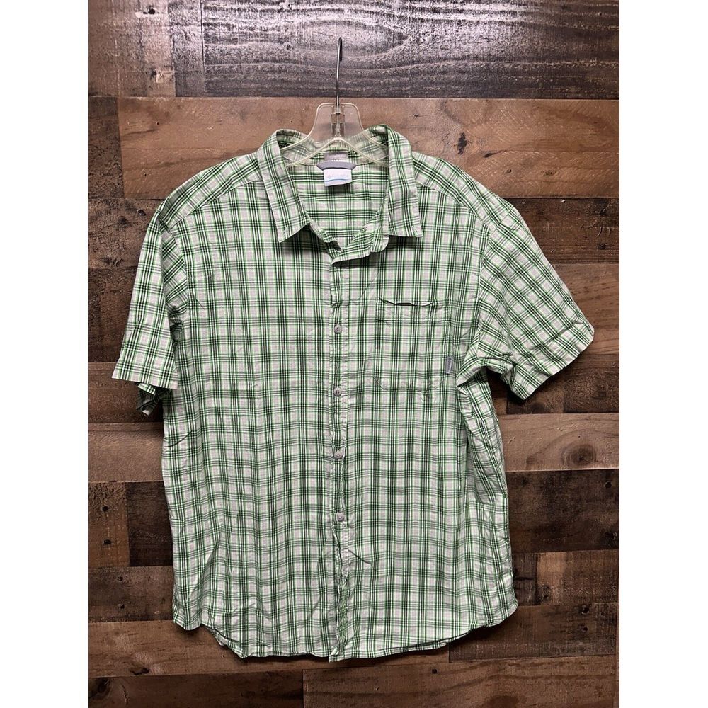 Columbia Men's Regular Fit Short Sleeve Button Up Size X-Large